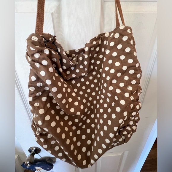 AE tote - Picture 2 of 7